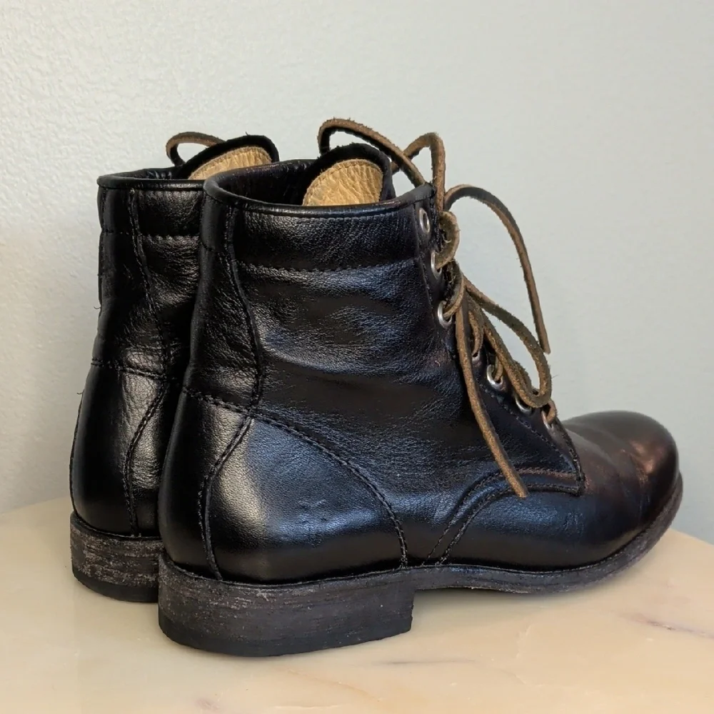 Frye Tyler Leather Boots - men's size 8